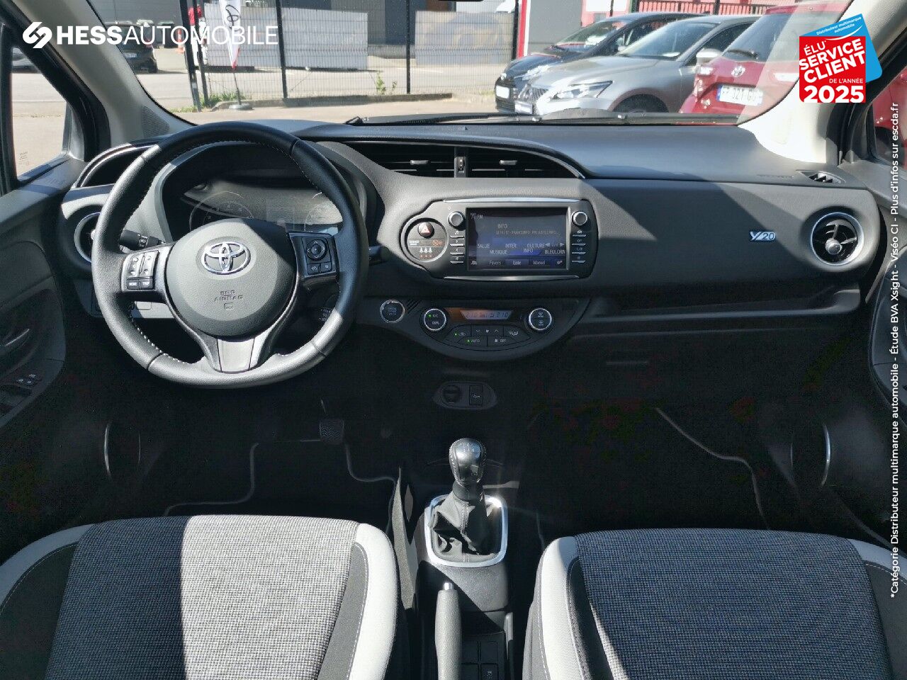 Véhicule d'occasion TOYOTA YARIS 70 VVT-I DESIGN Y20 5P MY19 chez Toyota Belfort
