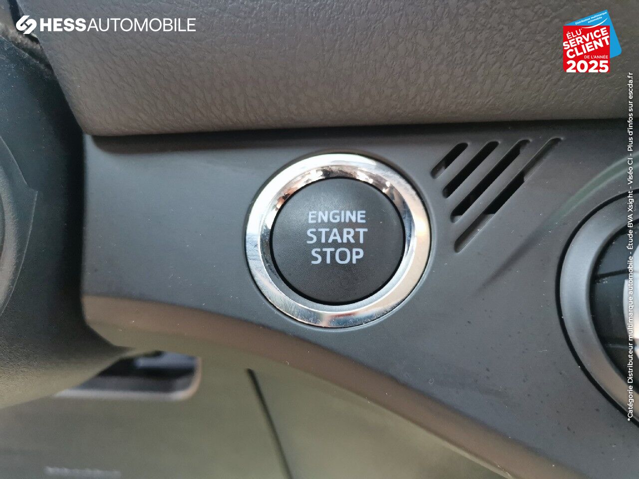 Véhicule d'occasion TOYOTA YARIS 70 VVT-I DESIGN Y20 5P MY19 chez Toyota Belfort