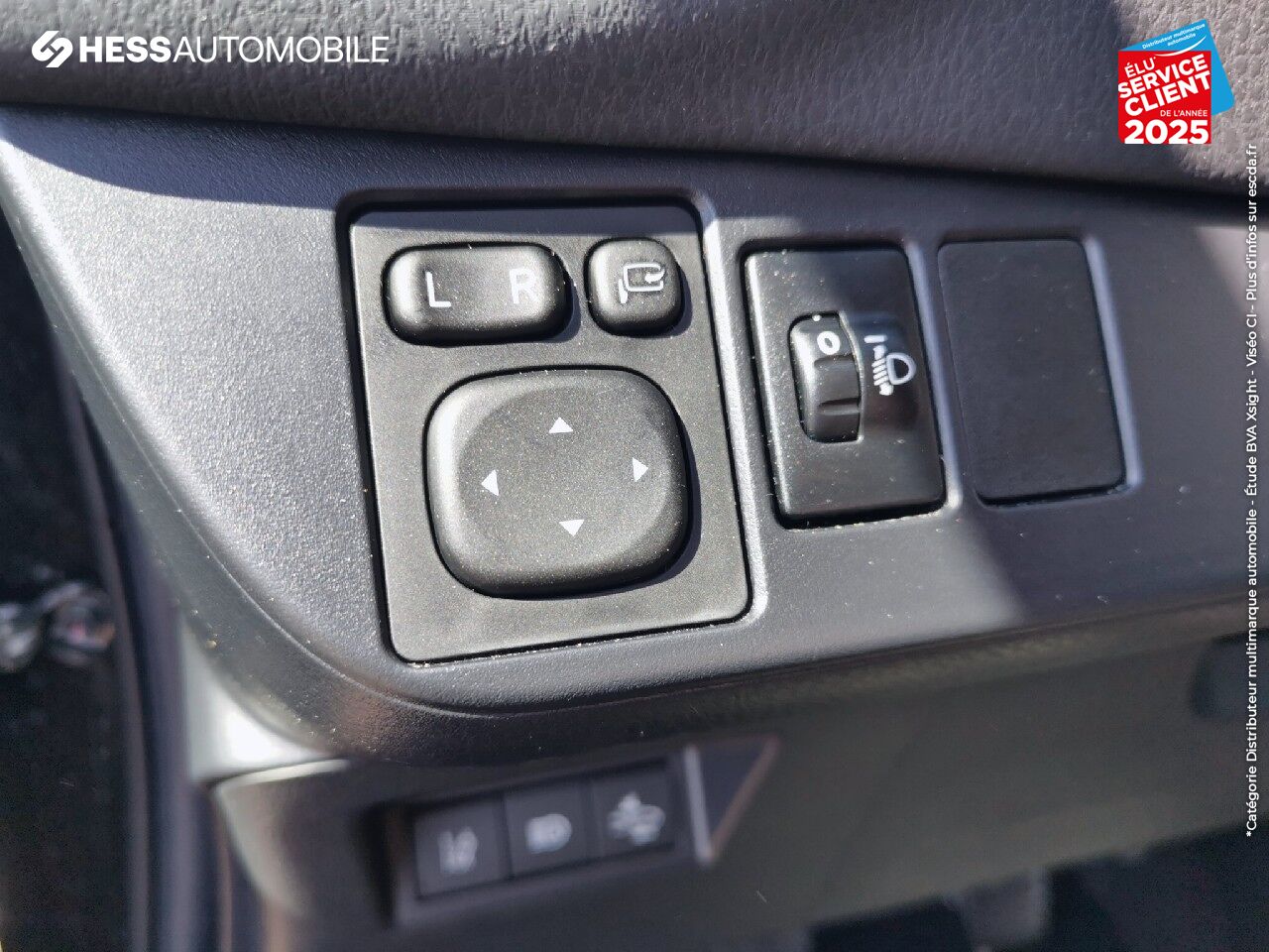 Véhicule d'occasion TOYOTA YARIS 70 VVT-I DESIGN Y20 5P MY19 chez Toyota Belfort