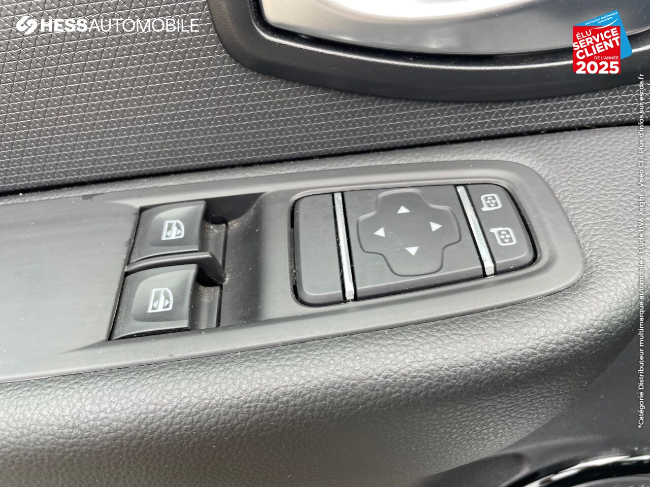 Véhicule d'occasion RENAULT CLIO ESTATE 1.5 DCI 90CH ENERGY BUSINESS GPS RADAR AR chez Renault Colmar