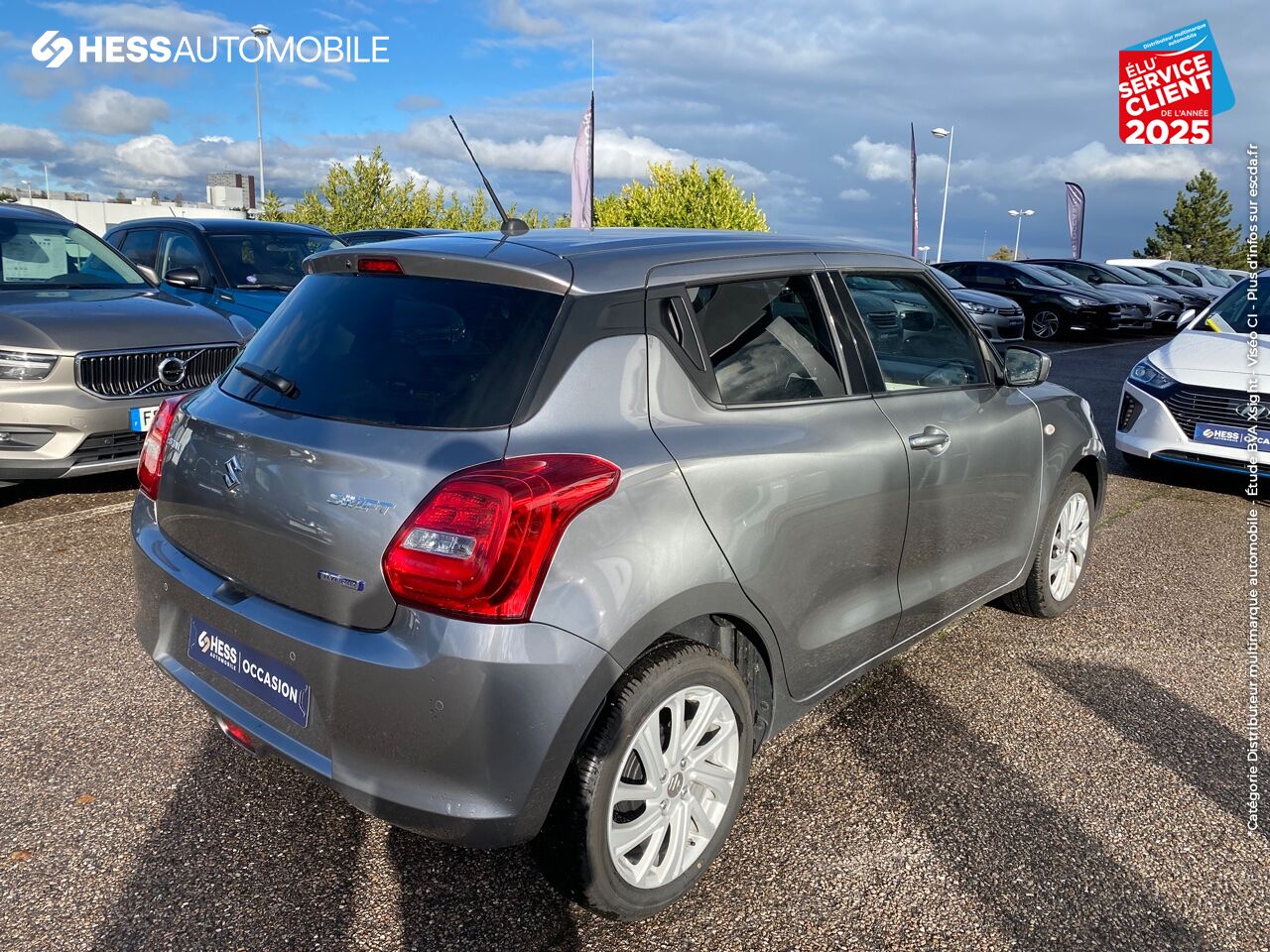Véhicule d'occasion SUZUKI SWIFT 1.2 DUALJET HYBRID 83CH PRIVILEGE chez Suzuki Nancy