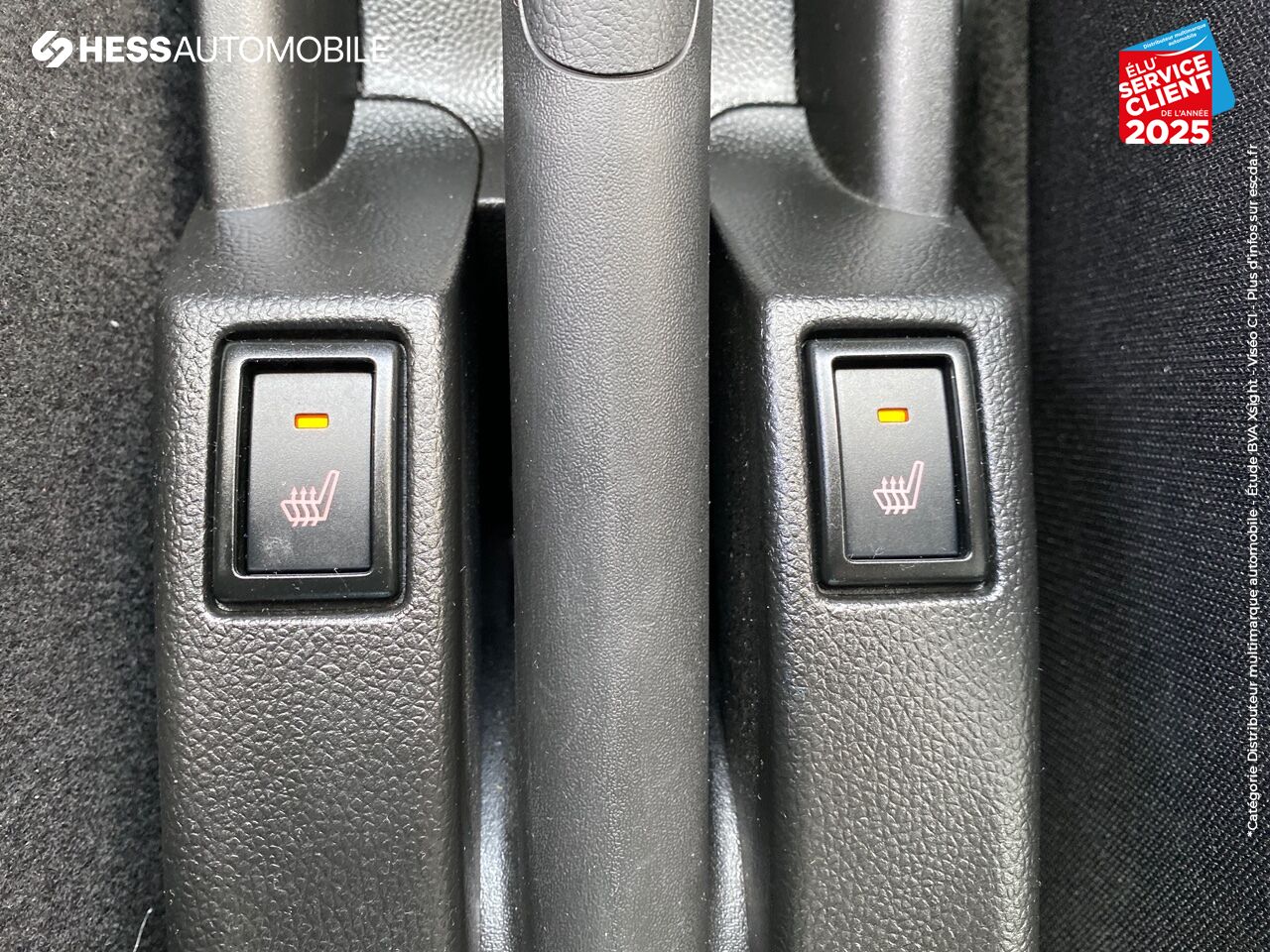 Véhicule d'occasion SUZUKI SWIFT 1.2 DUALJET HYBRID 83CH PRIVILEGE chez Suzuki Nancy