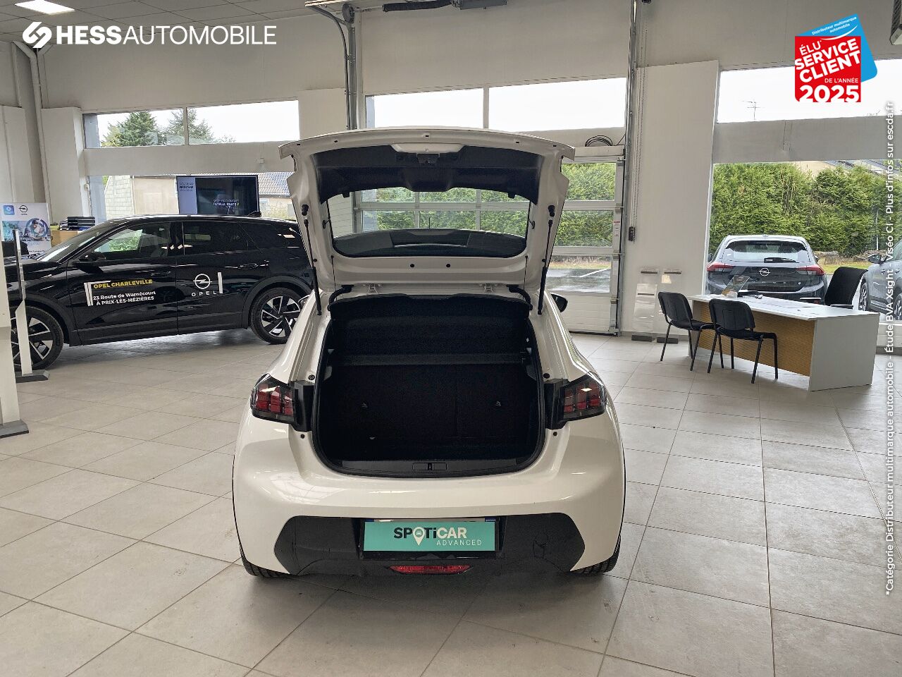 Véhicule d'occasion PEUGEOT 208 E-208 136CH ACTIVE chez Toyota Thionville
