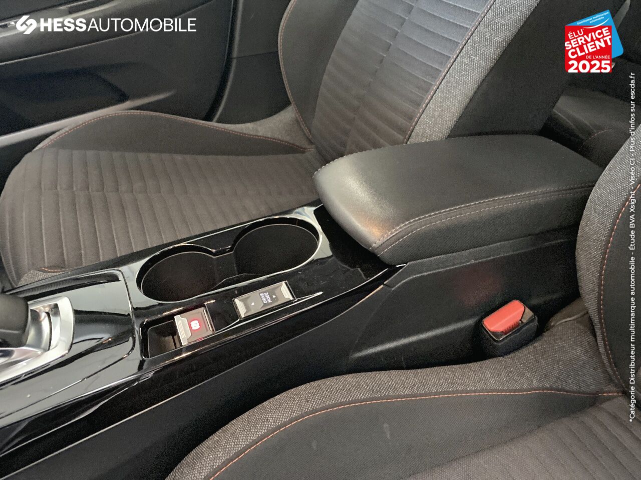 Véhicule d'occasion PEUGEOT 208 E-208 136CH ACTIVE chez Toyota Thionville