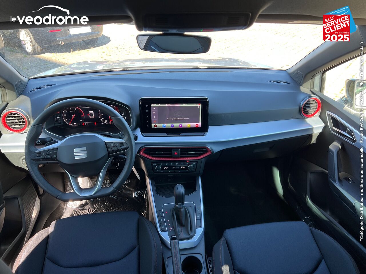 Véhicule d'occasion SEAT ARONA 1.0 TSI 110CH FR DSG7 CAMERA GPS chez Le Veodrome
