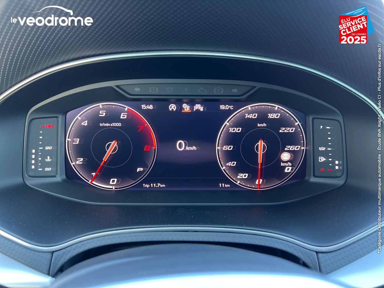 Véhicule d'occasion SEAT ARONA 1.0 TSI 110CH FR DSG7 CAMERA GPS chez Le Veodrome