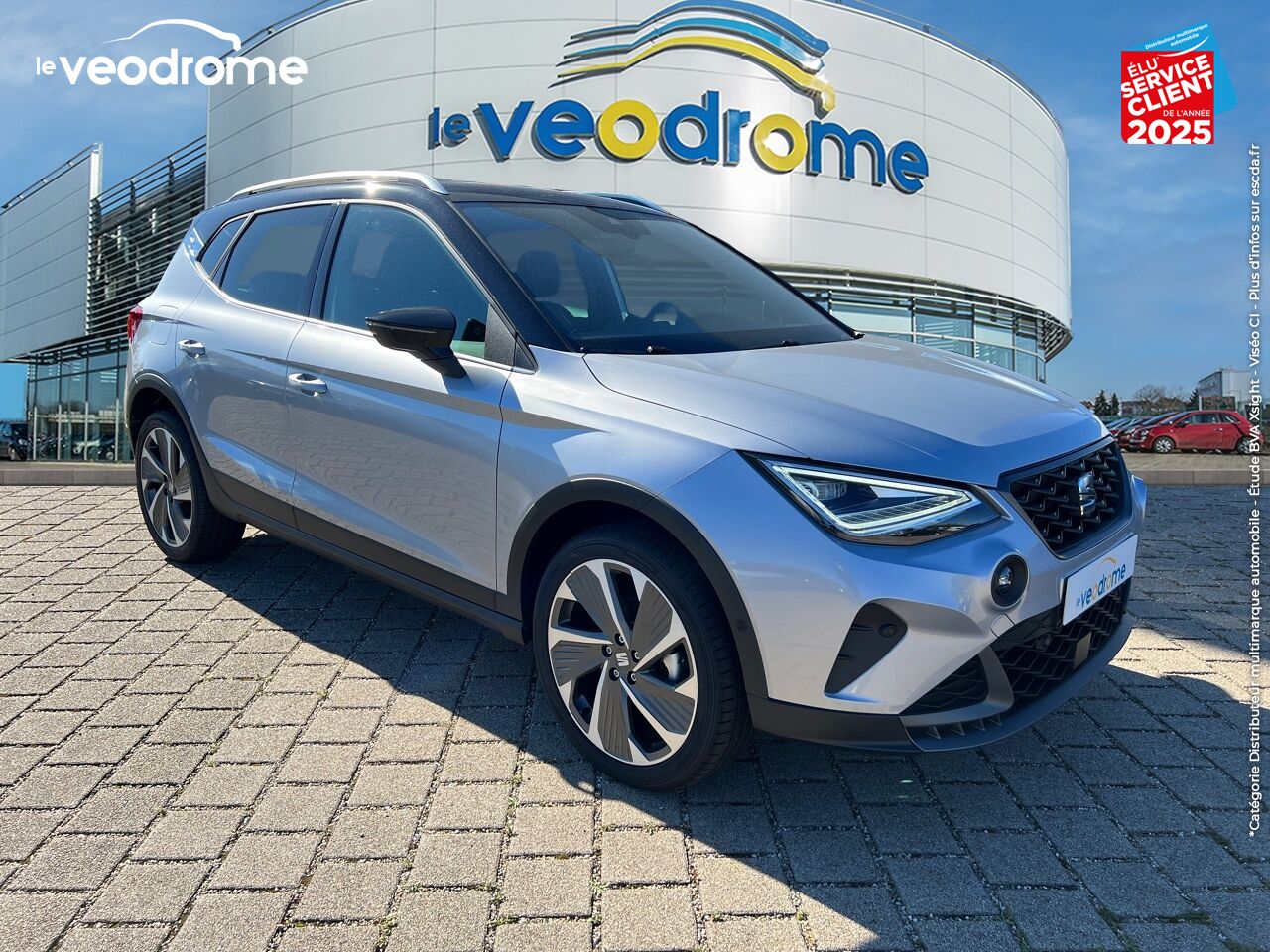Véhicule d'occasion SEAT ARONA 1.0 TSI 110CH FR DSG7 CAMERA GPS chez Le Veodrome