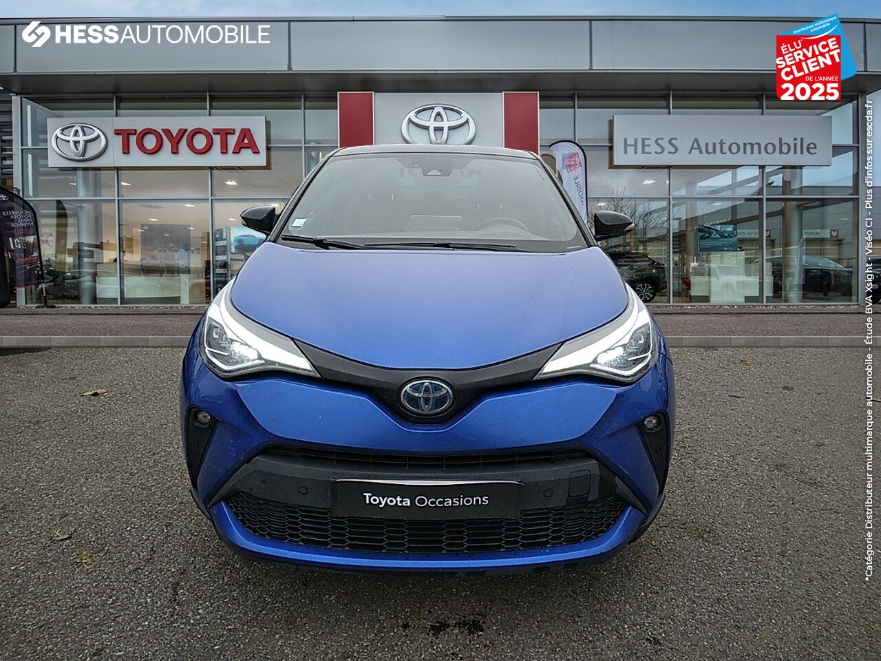 Véhicule d'occasion TOYOTA C-HR 184H DISTINCTIVE 2WD E-CVT MY22 chez Toyota Sarreguemines