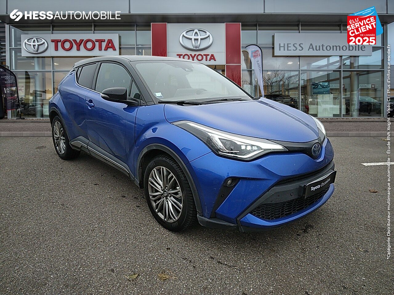 Véhicule d'occasion TOYOTA C-HR 184H DISTINCTIVE 2WD E-CVT MY22 chez Toyota Sarreguemines