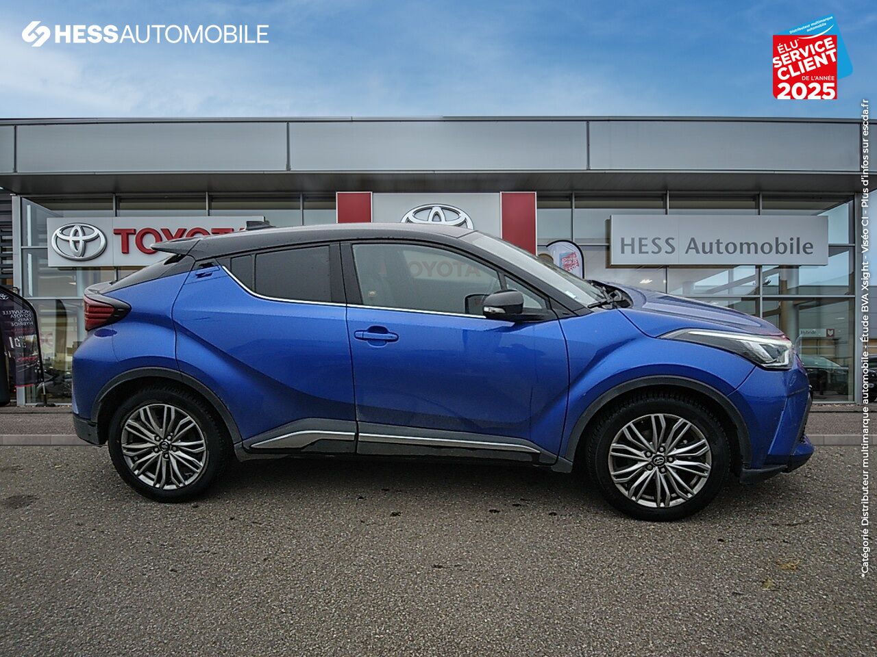Véhicule d'occasion TOYOTA C-HR 184H DISTINCTIVE 2WD E-CVT MY22 chez Toyota Sarreguemines