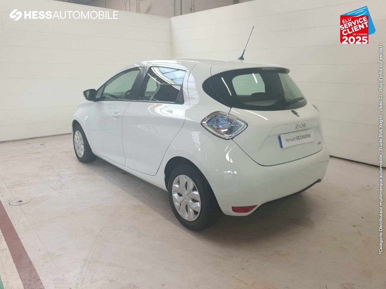Véhicule d'occasion RENAULT ZOE LIFE CHARGE NORMALE R90 MY19 chez Renault Saint-Louis
