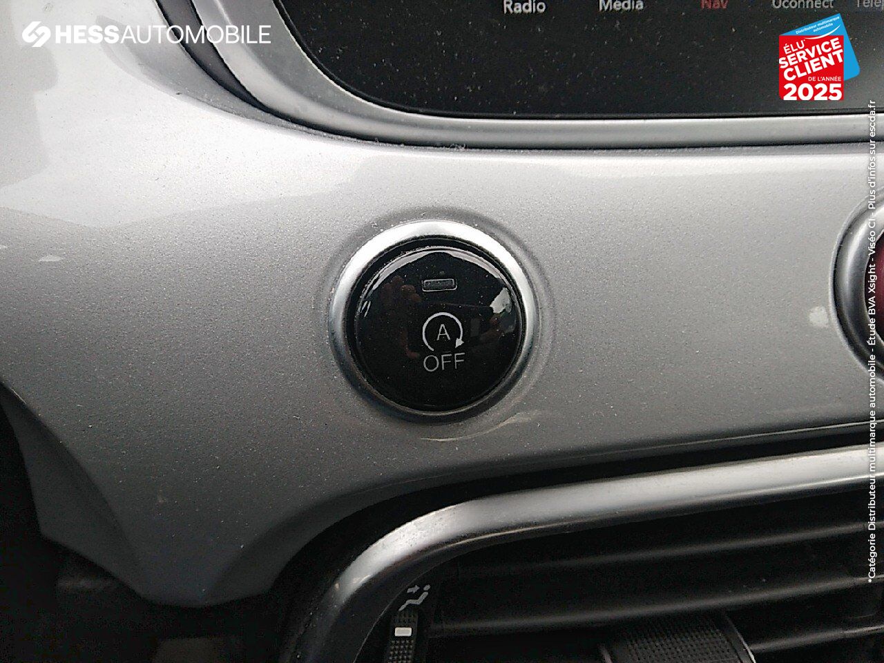 Véhicule d'occasion FIAT 500X 1.0 FIREFLY TURBO T3 120CH CROSS GPS CAMERA chez Peugeot Reims