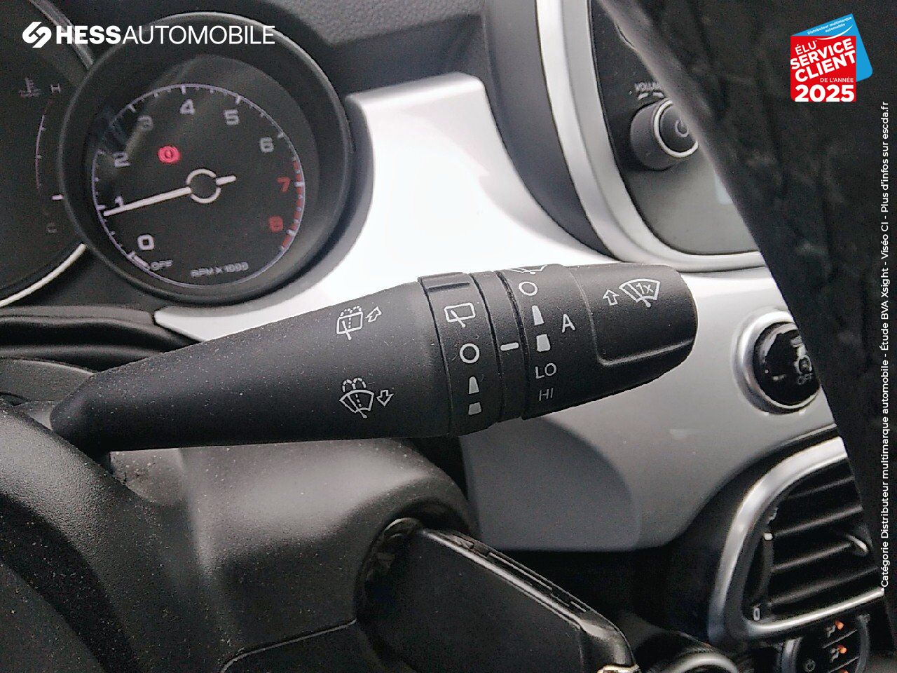 Véhicule d'occasion FIAT 500X 1.0 FIREFLY TURBO T3 120CH CROSS GPS CAMERA chez Peugeot Reims