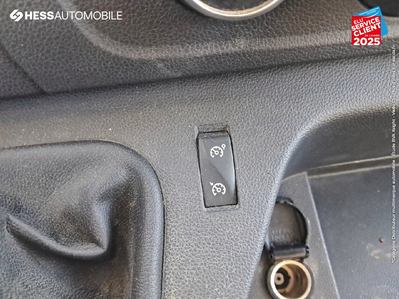 Véhicule d'occasion RENAULT MASTER BENNE RJ3500 L2 PORTE A FAUX COURT 2.3 BLUE DCI 130CH EUROVI chez Renault Sélestat