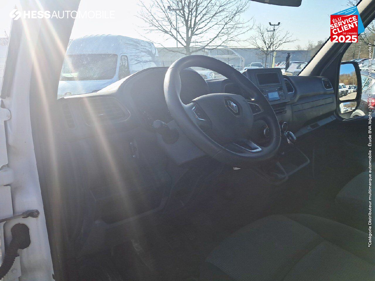 Véhicule d'occasion RENAULT MASTER BENNE RJ3500 L2 PORTE A FAUX COURT 2.3 BLUE DCI 130CH EUROVI chez Renault Sélestat