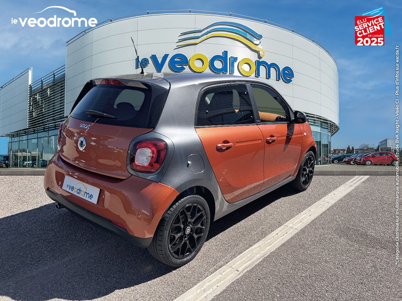 Véhicule d'occasion SMART FORFOUR 90CH PASSION TWINAMIC chez Le Veodrome