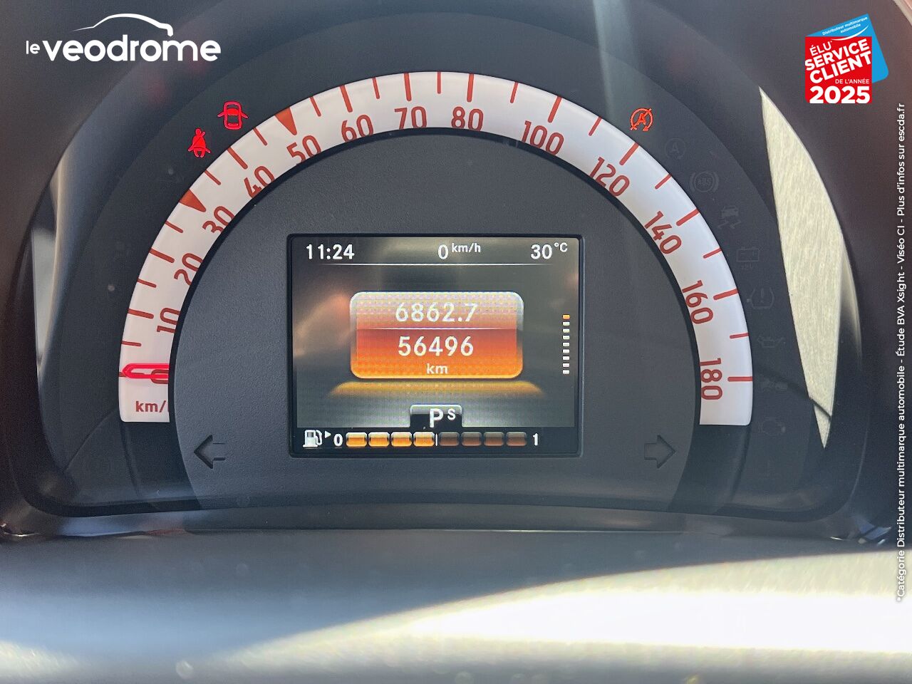 Véhicule d'occasion SMART FORFOUR 90CH PASSION TWINAMIC chez Le Veodrome