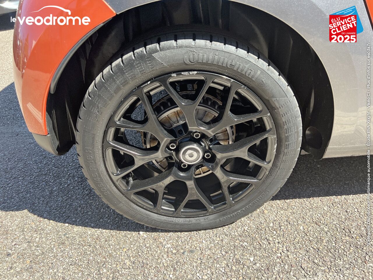 Véhicule d'occasion SMART FORFOUR 90CH PASSION TWINAMIC chez Le Veodrome