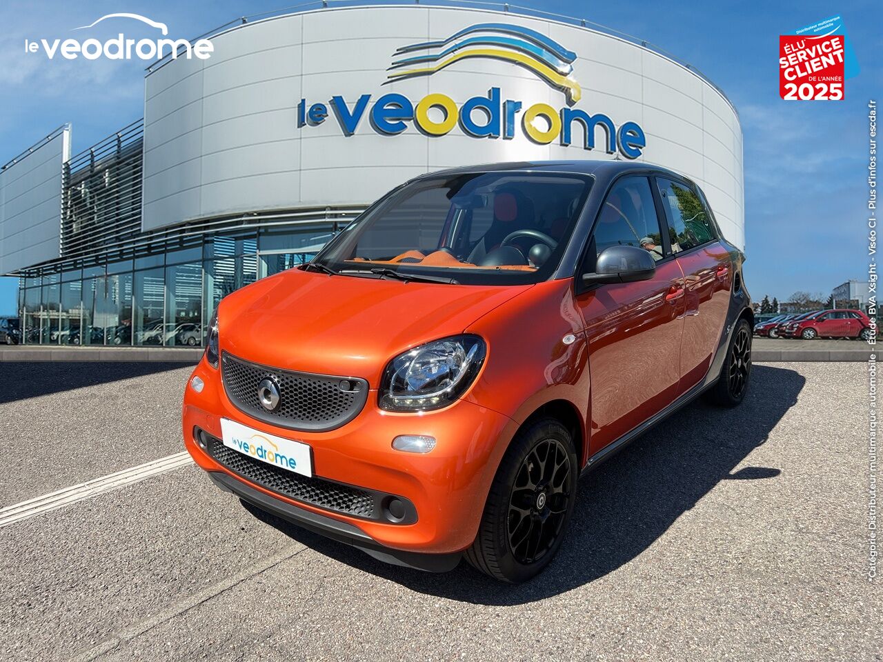 Véhicule d'occasion SMART FORFOUR 90CH PASSION TWINAMIC chez Le Veodrome