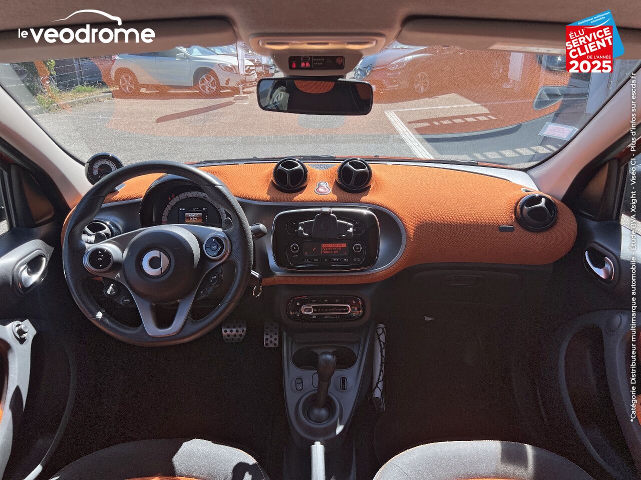 Véhicule d'occasion SMART FORFOUR 90CH PASSION TWINAMIC chez Le Veodrome