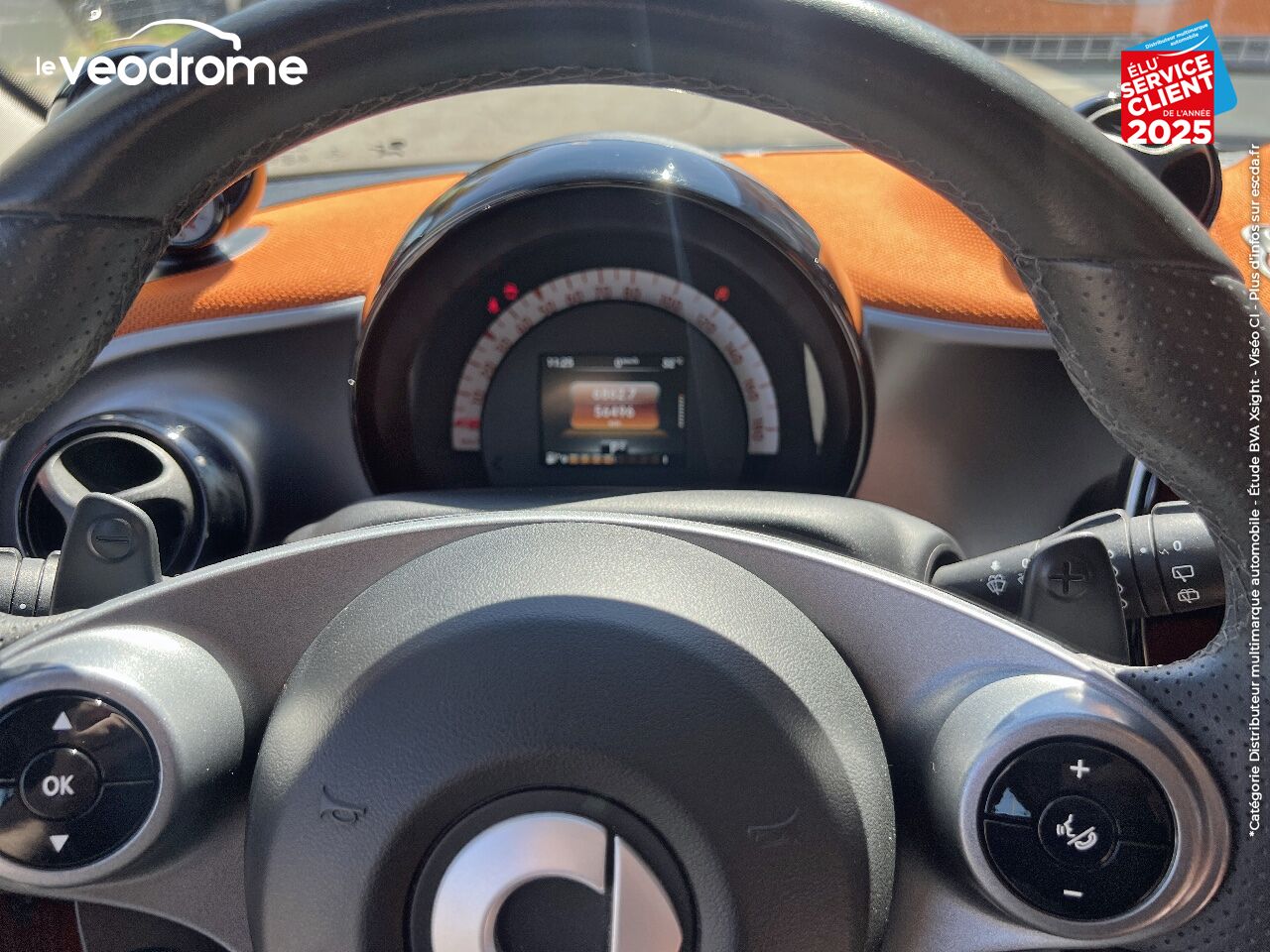 Véhicule d'occasion SMART FORFOUR 90CH PASSION TWINAMIC chez Le Veodrome