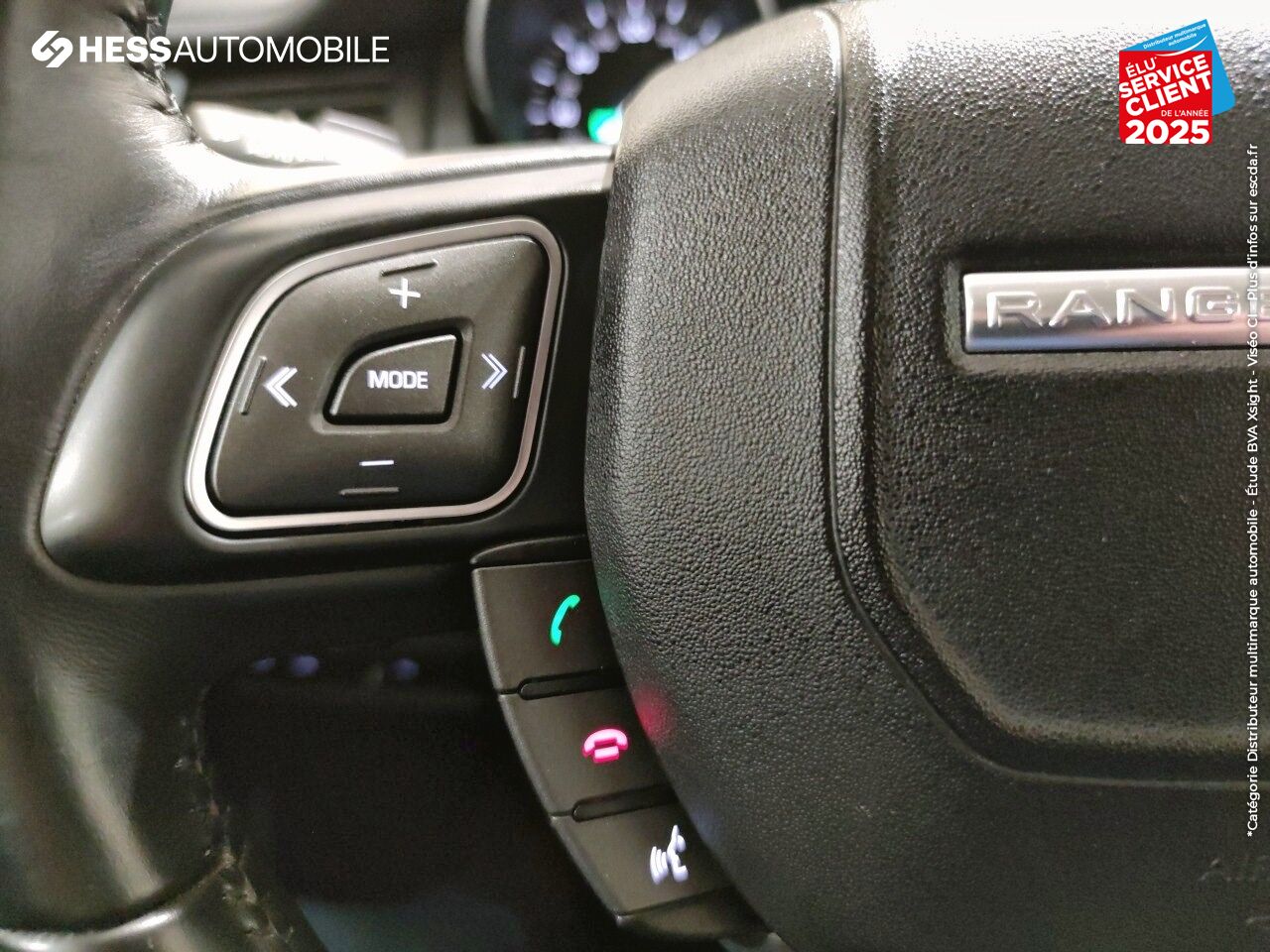 Véhicule d'occasion LAND-ROVER EVOQUE 2.0 TD4 180 HSE BVA MARK III GPS CAMERA SIEGES CHAUF chez Land Rover Strasbourg