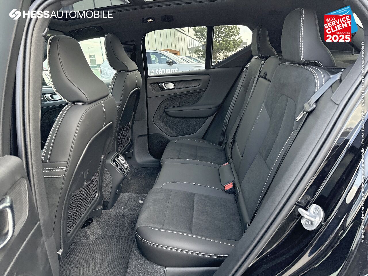 Véhicule neuf VOLVO XC40 B4 197CH ULTRA DCT 7 chez Volvo Reims