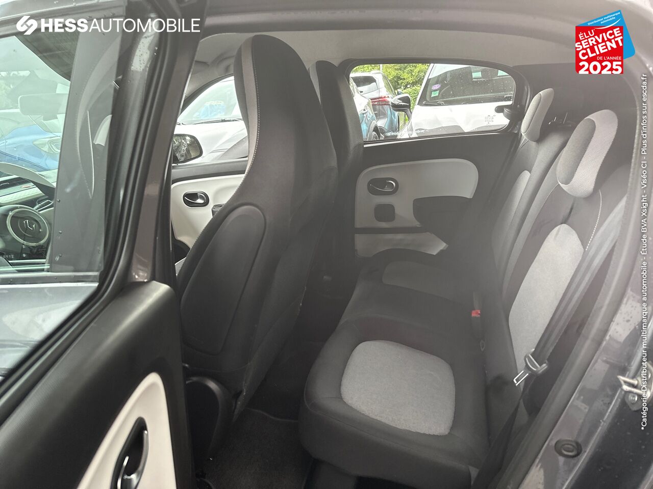 Véhicule d'occasion RENAULT TWINGO E-TECH ELECTRIC ZEN R80 ACHAT INTEGRAL - 21MY chez Renault Strasbourg