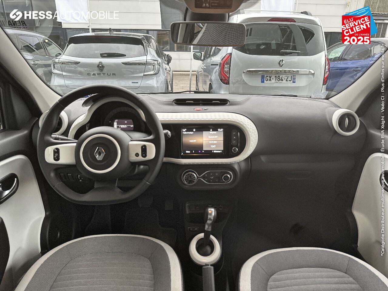 Véhicule d'occasion RENAULT TWINGO E-TECH ELECTRIC ZEN R80 ACHAT INTEGRAL - 21MY chez Renault Strasbourg