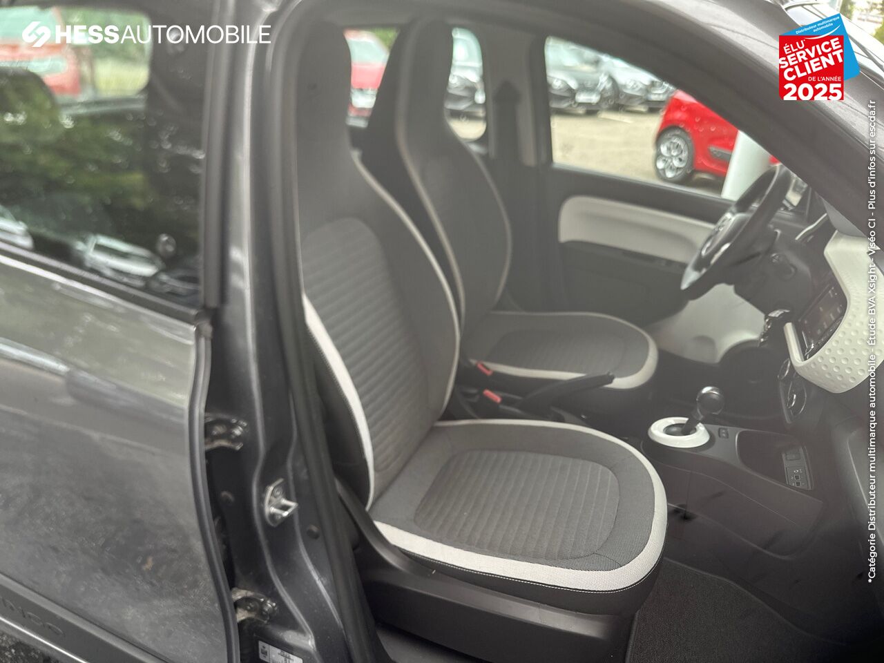Véhicule d'occasion RENAULT TWINGO E-TECH ELECTRIC ZEN R80 ACHAT INTEGRAL - 21MY chez Renault Strasbourg