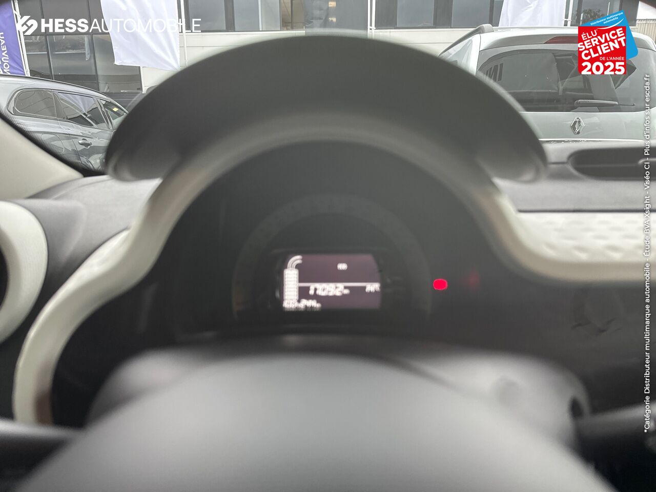 Véhicule d'occasion RENAULT TWINGO E-TECH ELECTRIC ZEN R80 ACHAT INTEGRAL - 21MY chez Renault Strasbourg