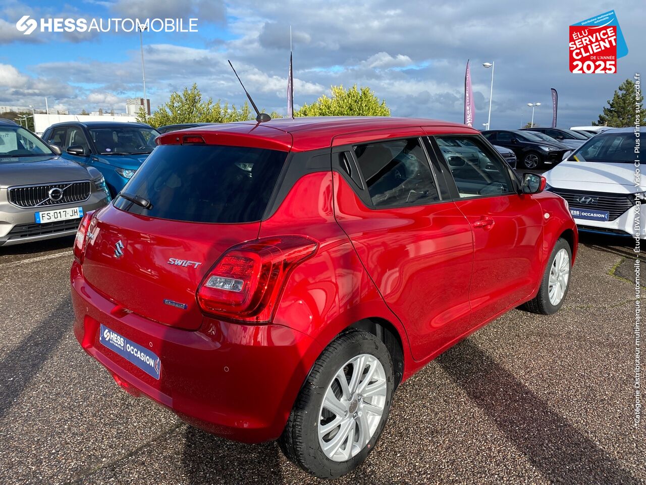 Véhicule d'occasion SUZUKI SWIFT 1.2 DUALJET HYBRID 83CH PRIVILEGE chez Suzuki Nancy