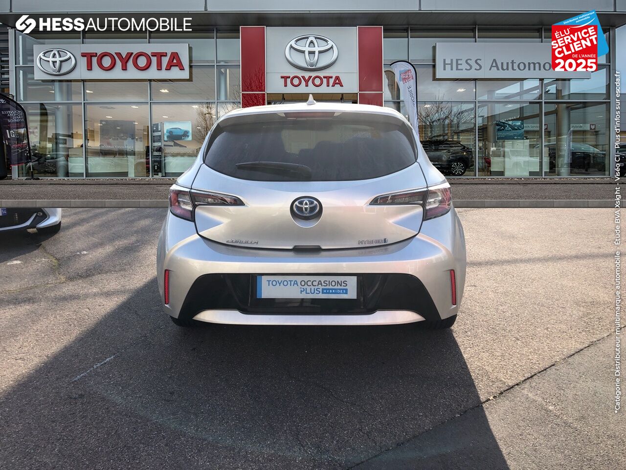 Véhicule neuf TOYOTA COROLLA 122H DESIGN MY21 chez Toyota Metz