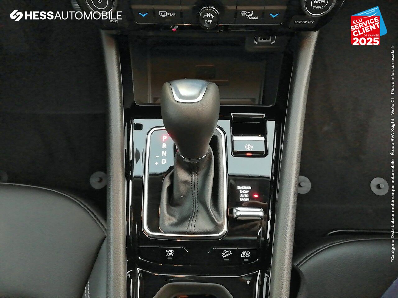 Véhicule d'occasion JEEP COMPASS 1.3 GSE T4 190CH LIMITED 4XE PHEV AT6 chez Fiat Besançon