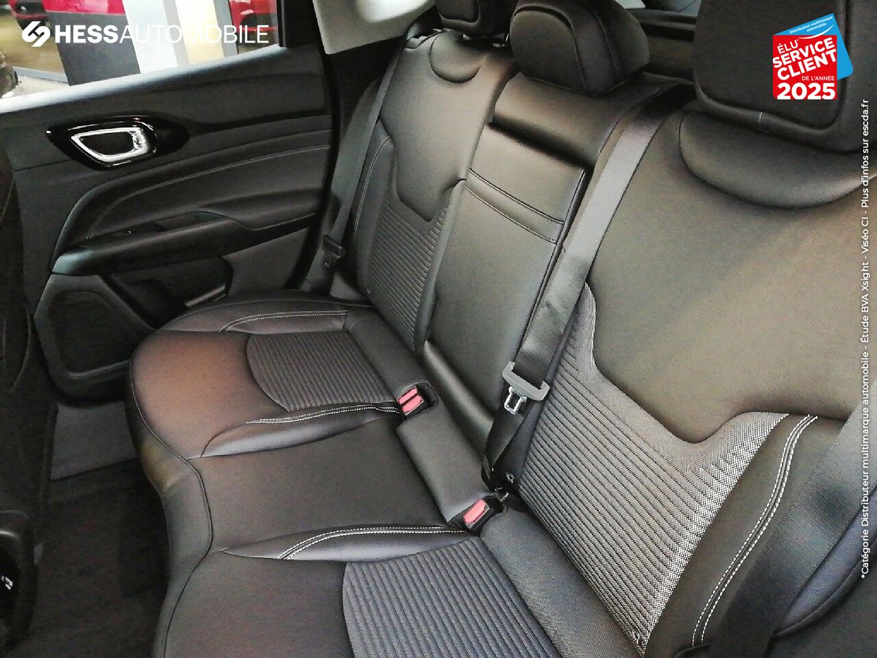 Véhicule d'occasion JEEP COMPASS 1.3 GSE T4 190CH LIMITED 4XE PHEV AT6 chez Fiat Besançon