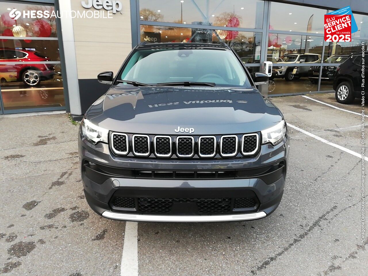 Véhicule d'occasion JEEP COMPASS 1.3 GSE T4 190CH LIMITED 4XE PHEV AT6 chez Fiat Besançon