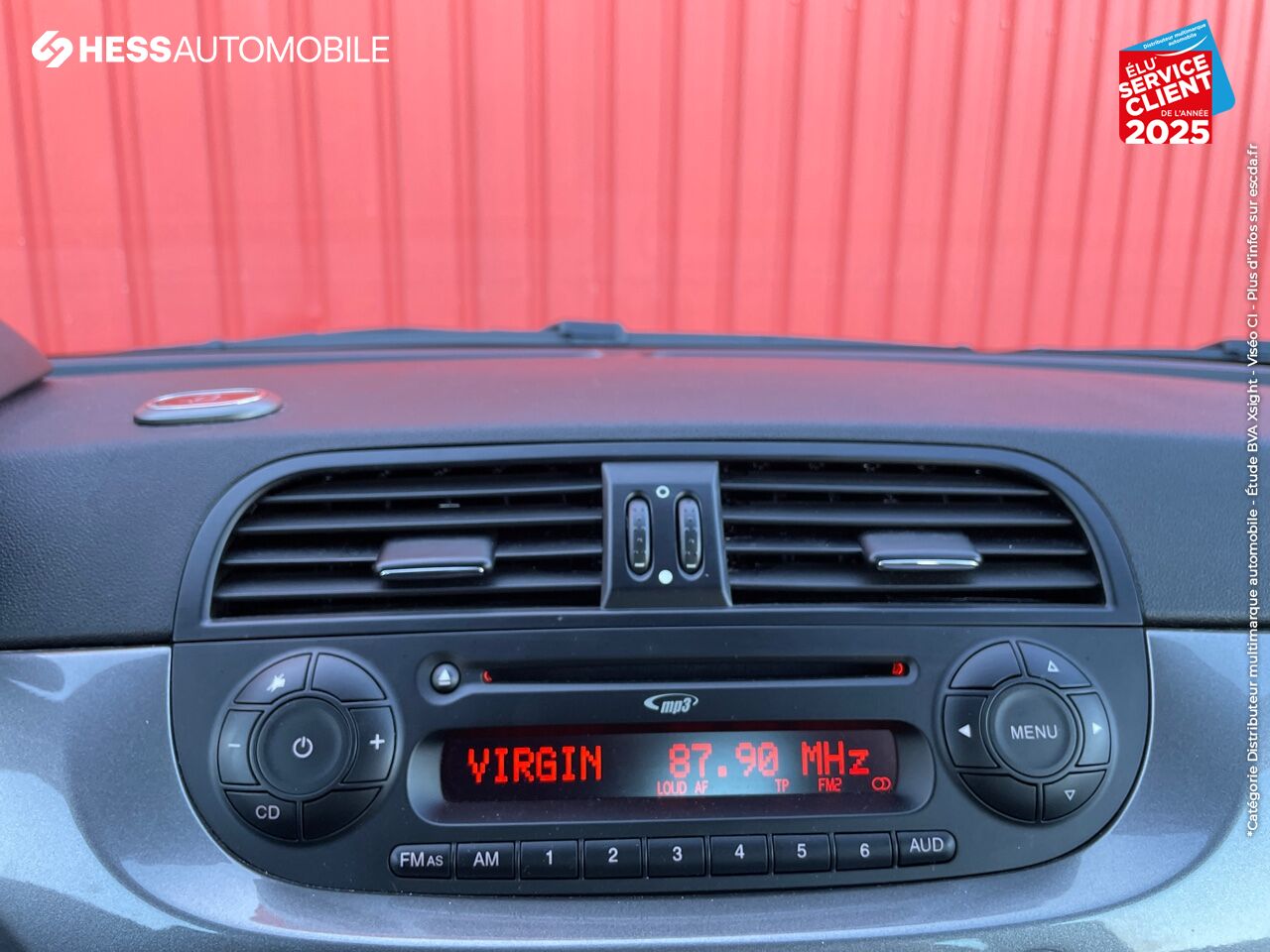 Véhicule d'occasion ABARTH 500 1.4 TURBO T-JET 160CH 595 TURISMO BVA BI-XENON PALETTES JA17 chez Fiat Mulhouse