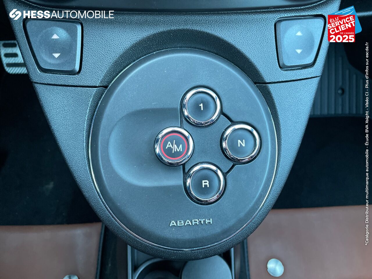 Véhicule d'occasion ABARTH 500 1.4 TURBO T-JET 160CH 595 TURISMO BVA BI-XENON PALETTES JA17 chez Fiat Mulhouse