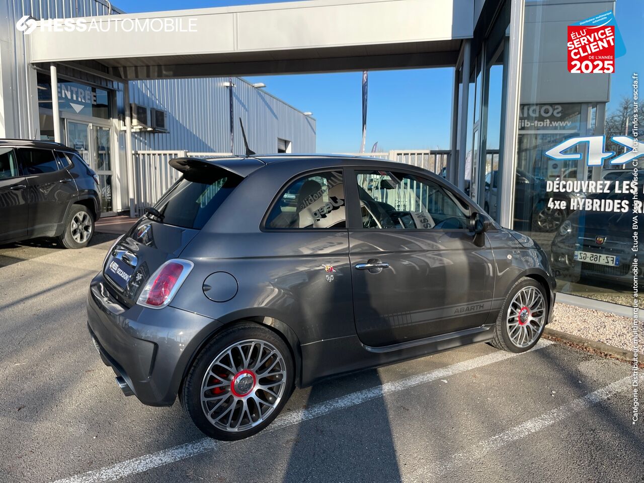 Véhicule d'occasion ABARTH 500 1.4 TURBO T-JET 160CH 595 TURISMO BVA BI-XENON PALETTES JA17 chez Fiat Mulhouse