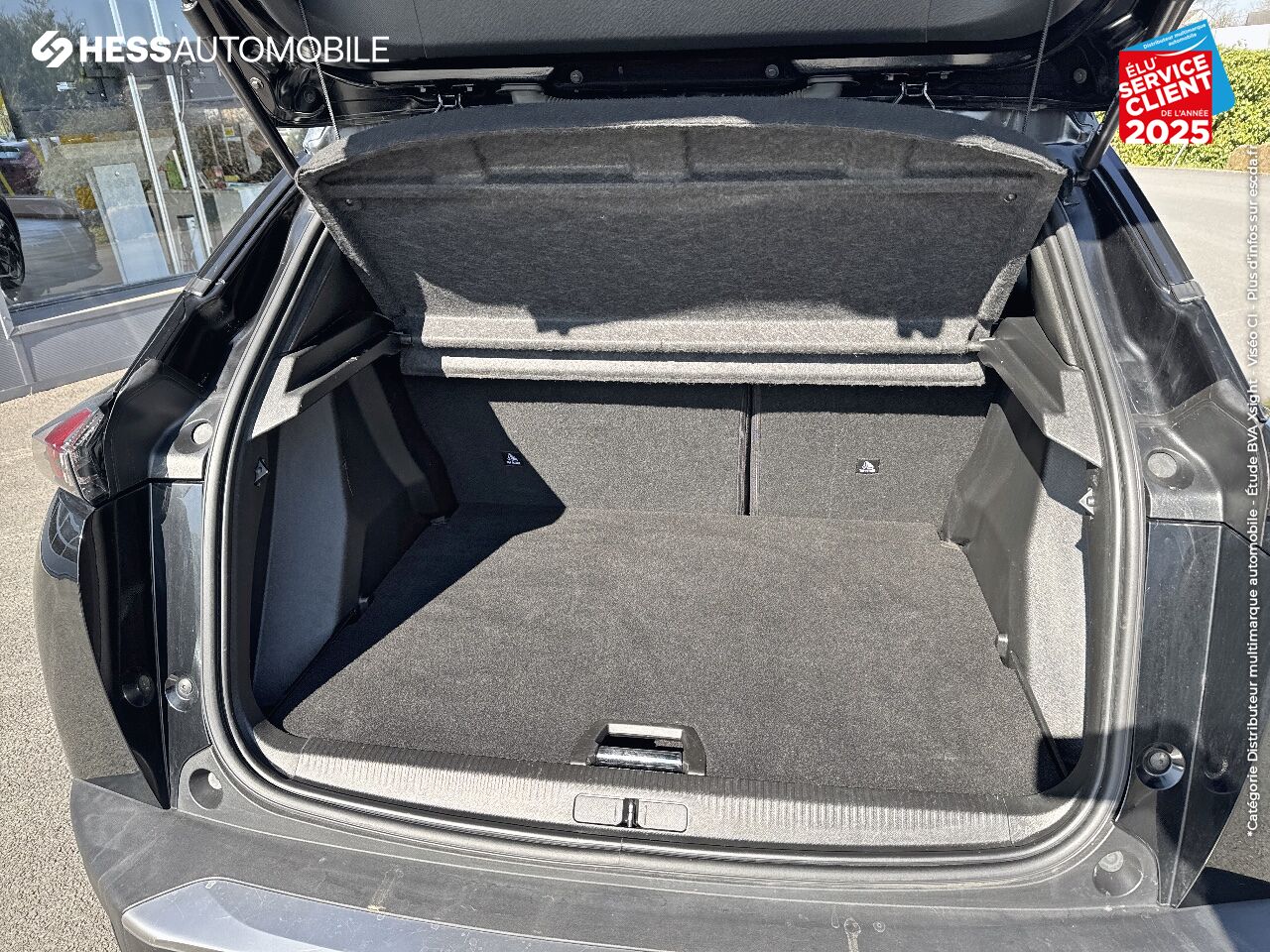 Véhicule d'occasion PEUGEOT 2008 1.2 PURETECH 130CH SS ALLURE BUSINESS chez Renault Saint-Louis