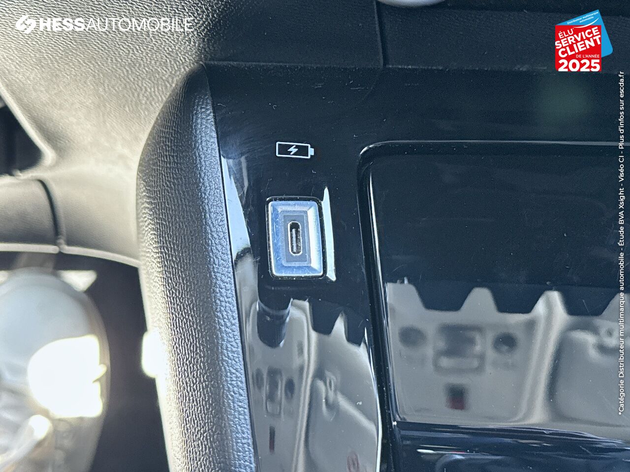 Véhicule d'occasion PEUGEOT 2008 1.2 PURETECH 130CH SS ALLURE BUSINESS chez Renault Saint-Louis
