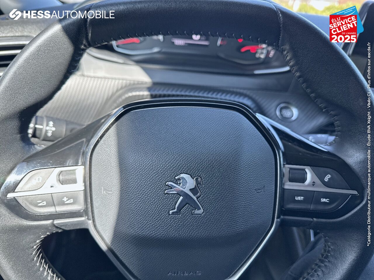 Véhicule d'occasion PEUGEOT 2008 1.2 PURETECH 130CH SS ALLURE BUSINESS chez Renault Saint-Louis