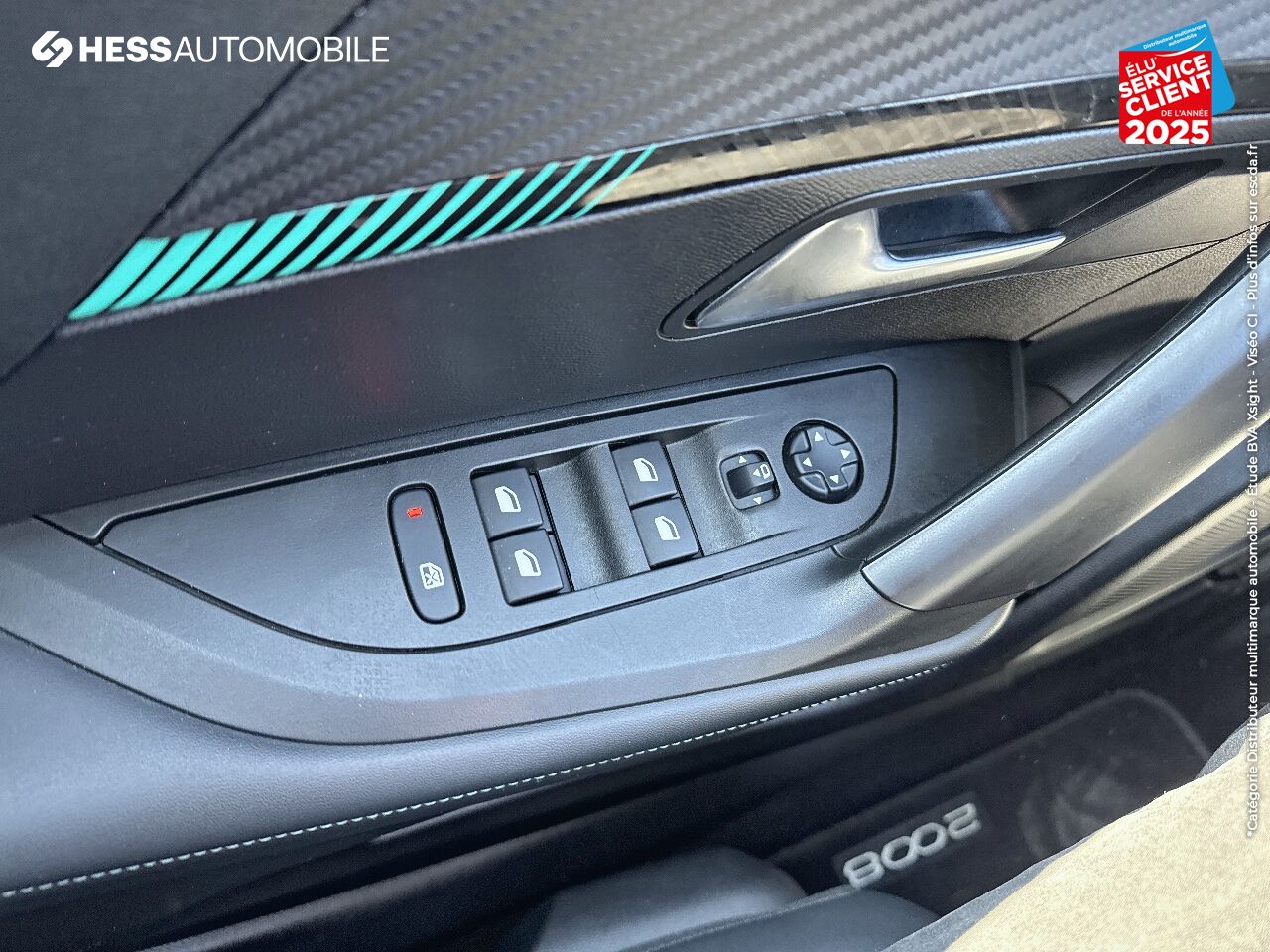 Véhicule d'occasion PEUGEOT 2008 1.2 PURETECH 130CH SS ALLURE BUSINESS chez Renault Saint-Louis