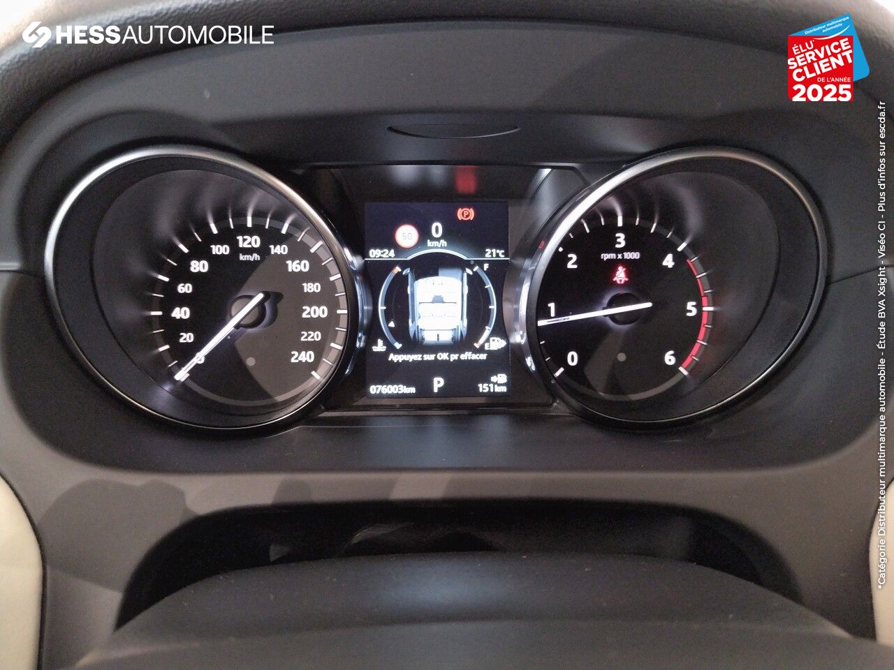 Véhicule d'occasion LAND-ROVER DISCOVERY SPORT 2.0 TD4 180CH HSE LUXURY AWD BVA MARK IV chez Land Rover Strasbourg