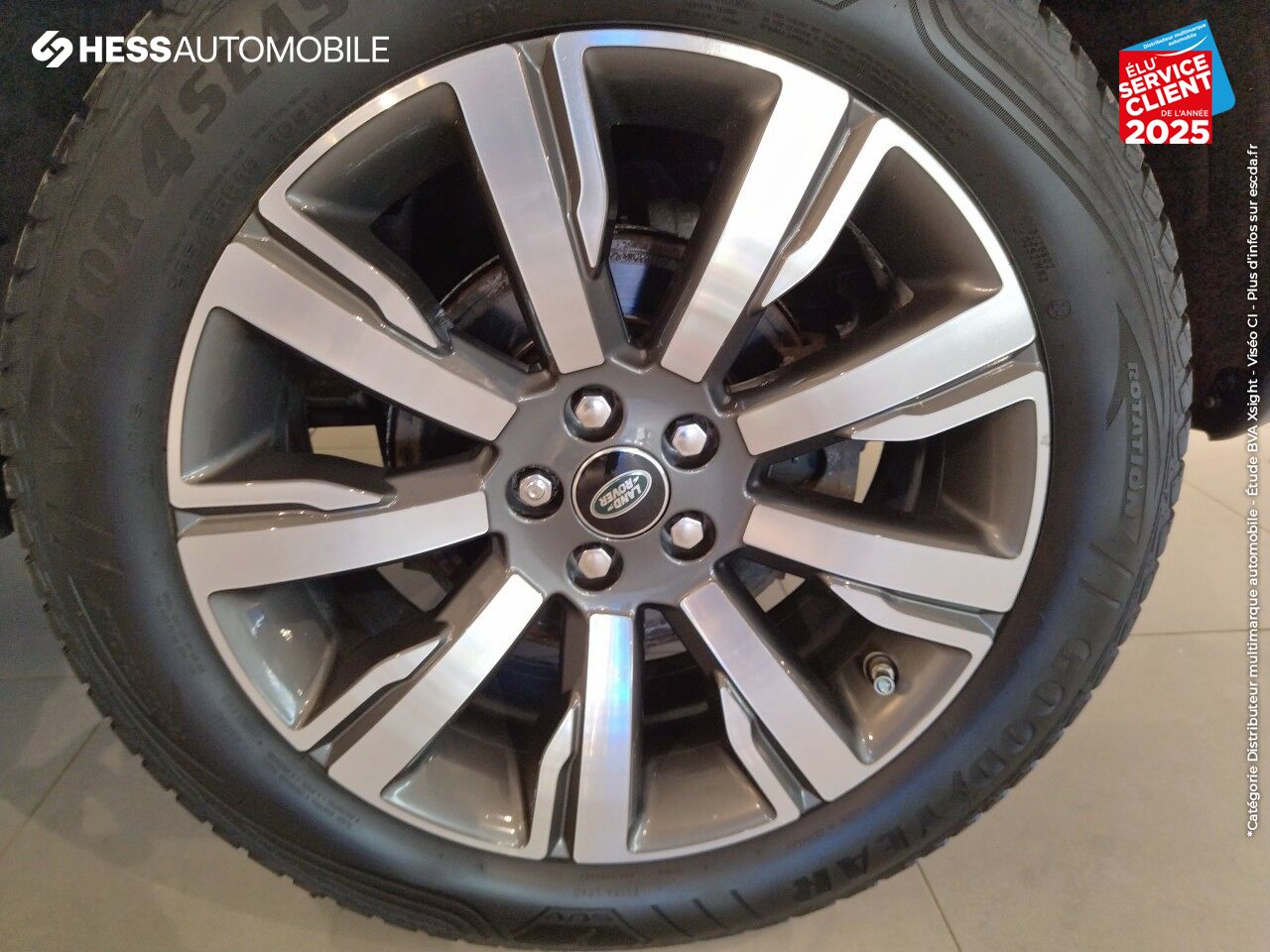 Véhicule d'occasion LAND-ROVER DISCOVERY SPORT 2.0 TD4 180CH HSE LUXURY AWD BVA MARK IV chez Land Rover Strasbourg