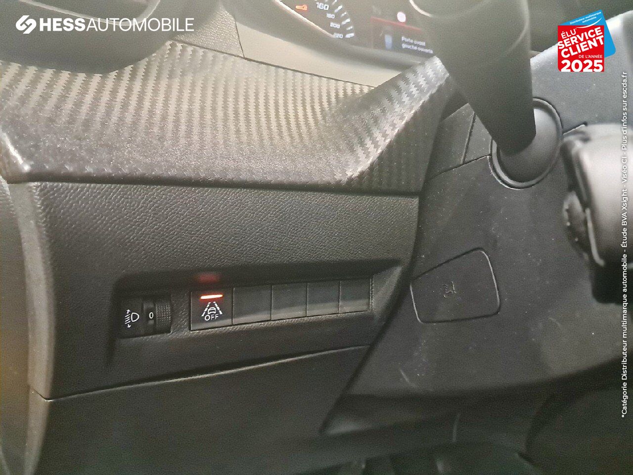Véhicule d'occasion PEUGEOT 208 1.2 PURETECH 100CH S/S ALLURE CAMERA chez Renault Saint-Louis