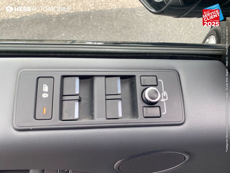 Véhicule d'occasion LAND-ROVER RANGE ROVER SPORT 3.0 SDV6 306 HSE DYNAMIC MARK IV chez Land Rover Metz