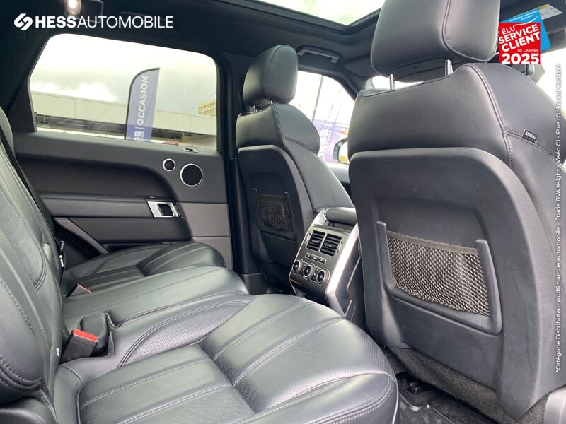 Véhicule d'occasion LAND-ROVER RANGE ROVER SPORT 3.0 SDV6 306 HSE DYNAMIC MARK IV chez Land Rover Metz