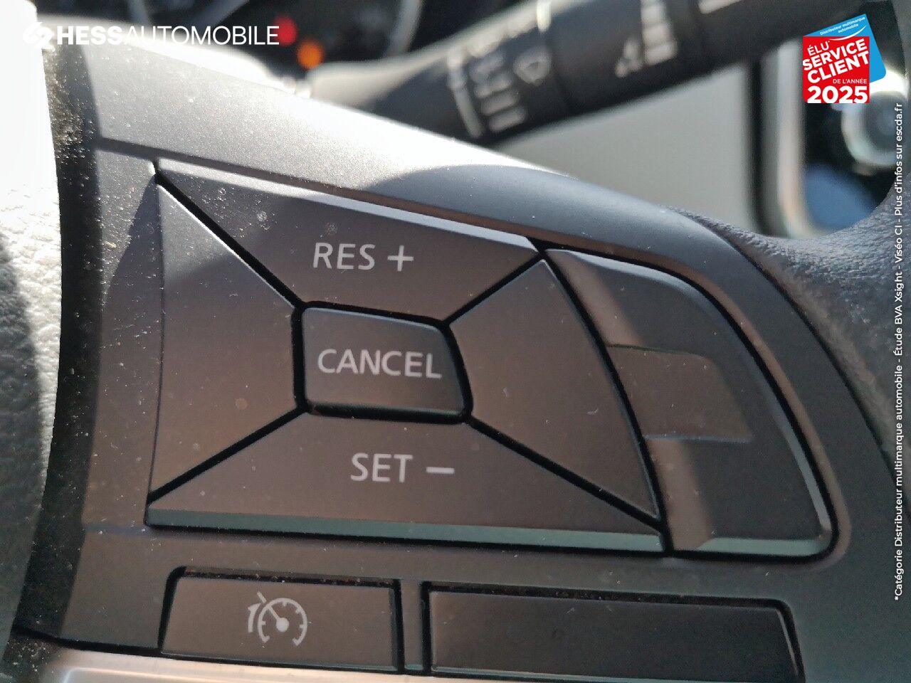 Véhicule d'occasion NISSAN MICRA 1.0 71CH VISIA PACK chez Hess Automobile