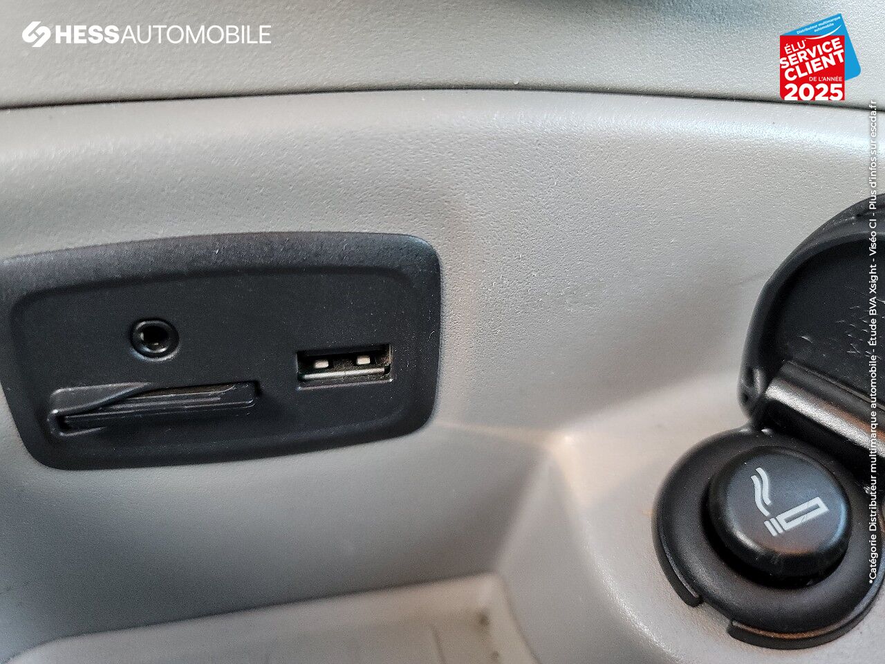 Véhicule d'occasion RENAULT ZOE ZEN CHARGE NORMALE R90 GPS chez Renault Saint-Louis